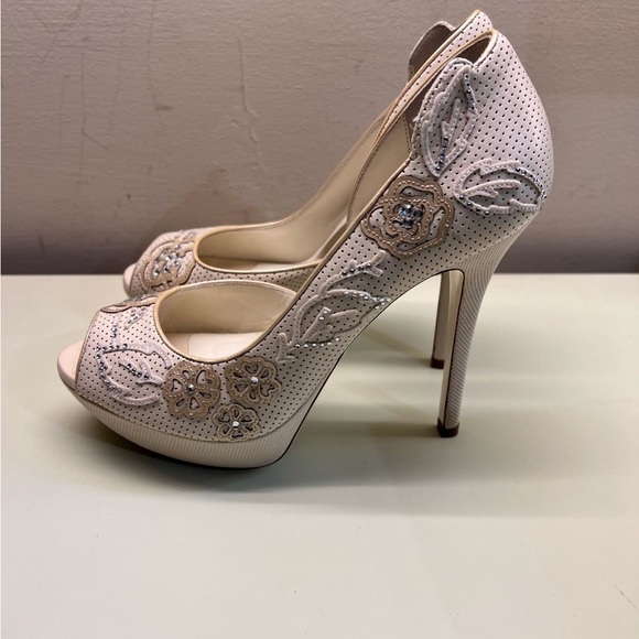 LORIBLU LEATHER MADE IN ITAKY Elegant Cream Peep-Toe Heels Swarovski crystals - Picture 10 of 15